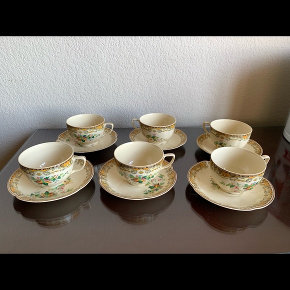 Vintage Johnson Bros Victorian Tea Cup/Saucer Set of 6
